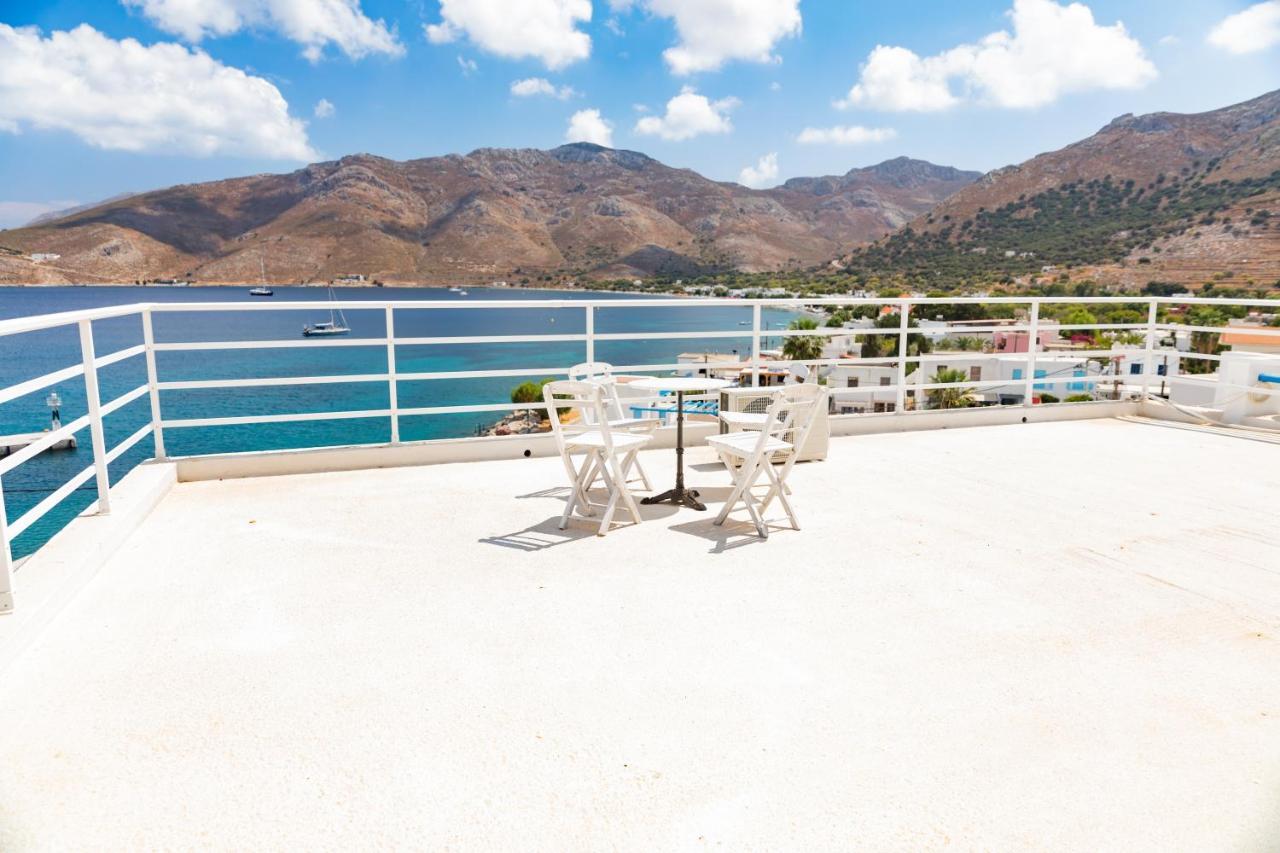 Ornella'S & Laura'S Secret Place Livadia  ภายนอก รูปภาพ
